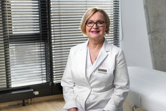 Dr. JANA EFTIMOVSKÁ